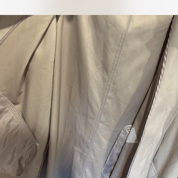 Magellan Outdoors Women's Tan Trench Coat - Picture 4 of 6